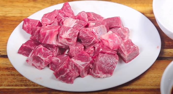 Hướng Dẫn Làm Bò Lúc Lắc Tại Nhà