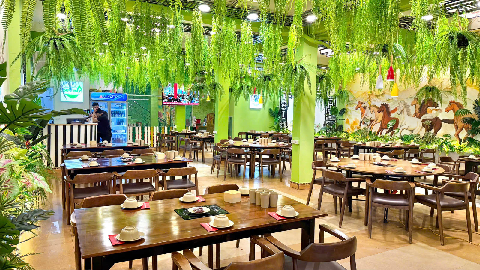 Không gian Cơ sở 61 Nguyễn Văn Tuyết – Lẩu Đức Trọc 3